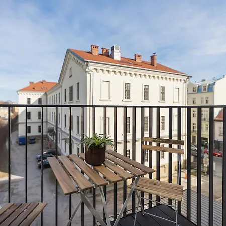 Cozy With A Balcony - Rajska 3 Street