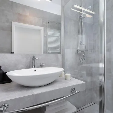 公寓 Cozy With A Balcony - Rajska 3 Street *